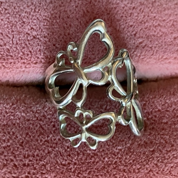 Jewelry - Elegant Silver Butterfly Ring